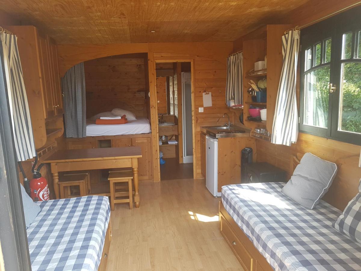 Camping Les Roulottes Du Bazois Châtillon-en-Bazois Exterior foto